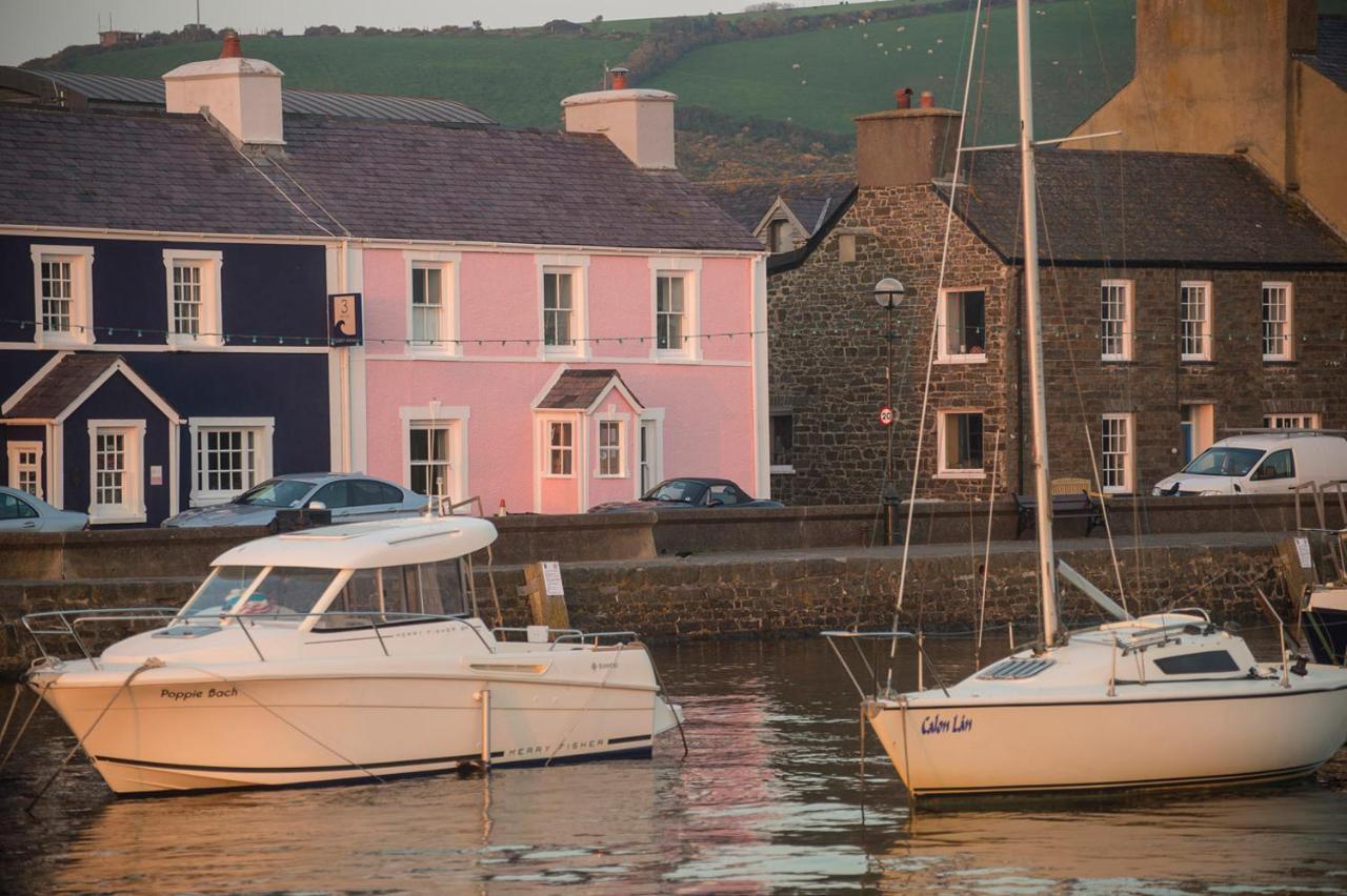 Harbourmaster Hotel Aberaeron Bagian luar foto