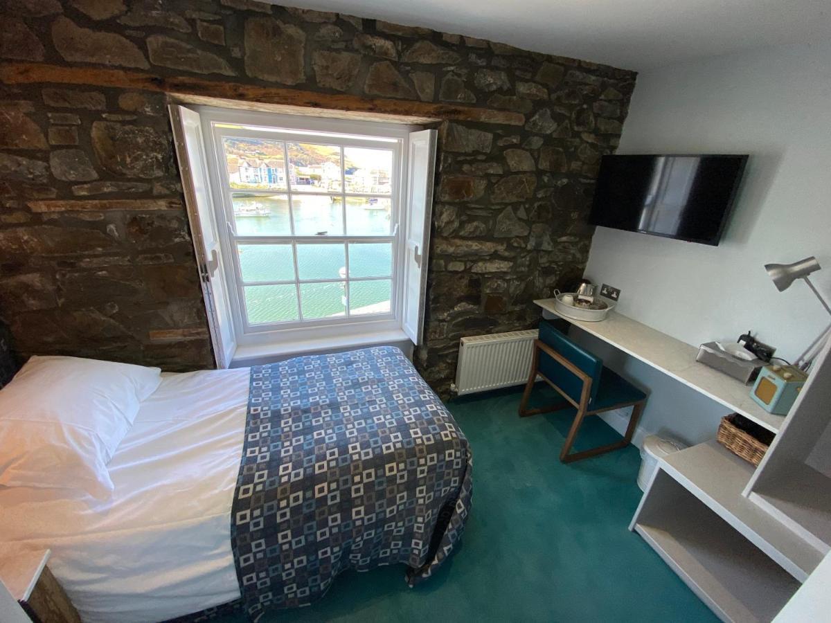 Harbourmaster Hotel Aberaeron Bagian luar foto