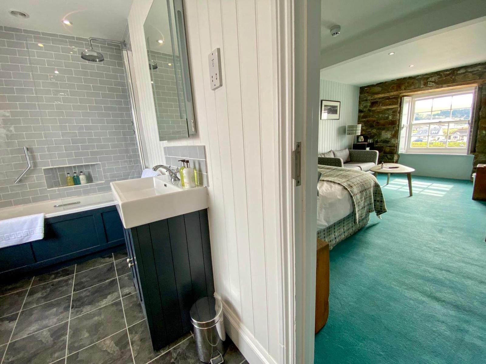 Harbourmaster Hotel Aberaeron Bagian luar foto