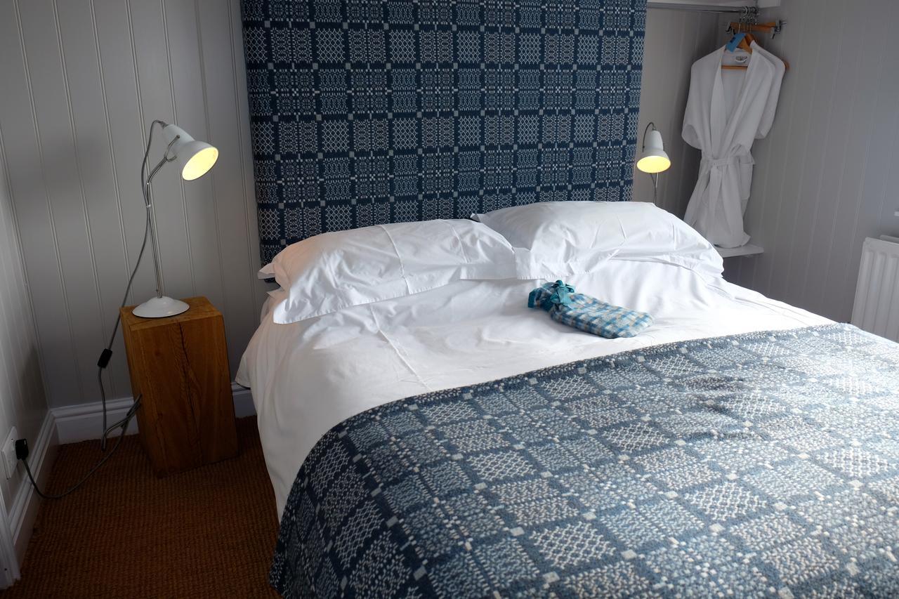 Harbourmaster Hotel Aberaeron Bagian luar foto